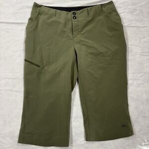 REI Women's Olive Green Hiking Outdoor Capri Pants  Pockets Stretch Size 10